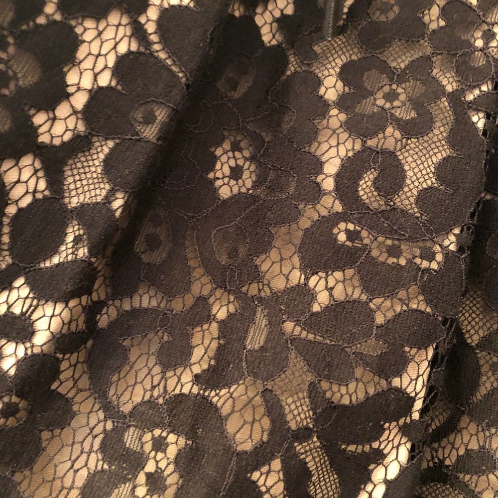 Robert Rodriguez Neiman Marcus black lace 6 - Picture 4 of 8